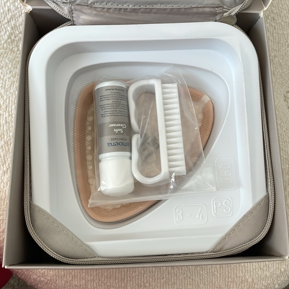 Amoena Contact Light 2S Breast Form - Subtle Cream